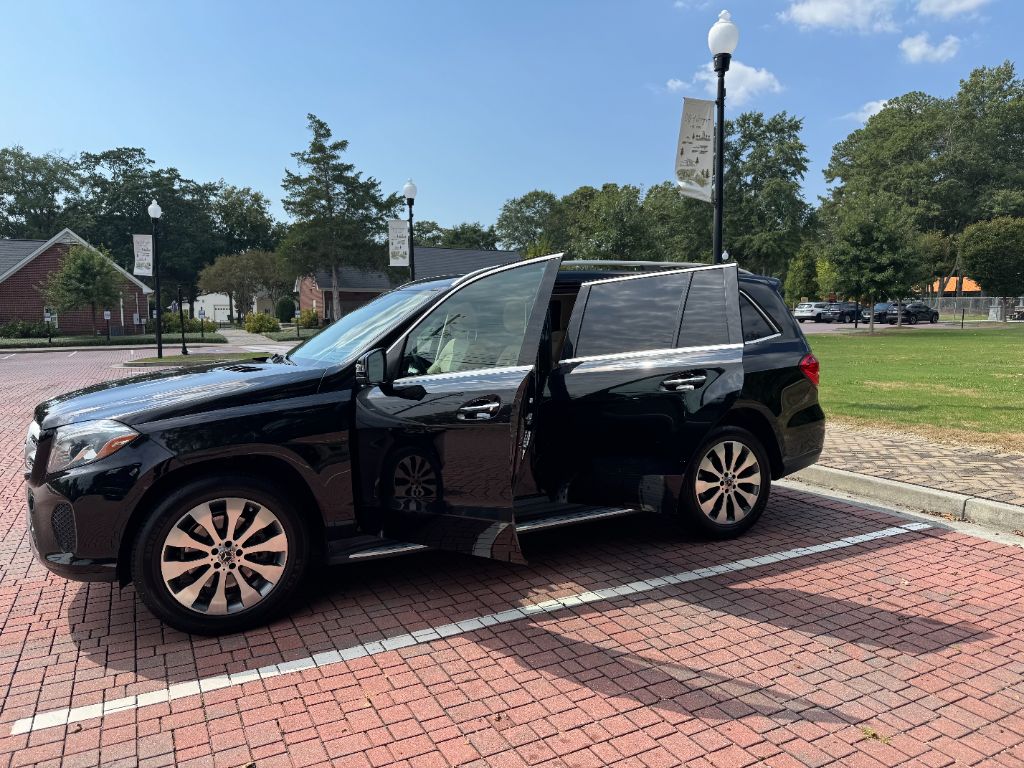 2019 Mercedes-Benz GLS - $20,995