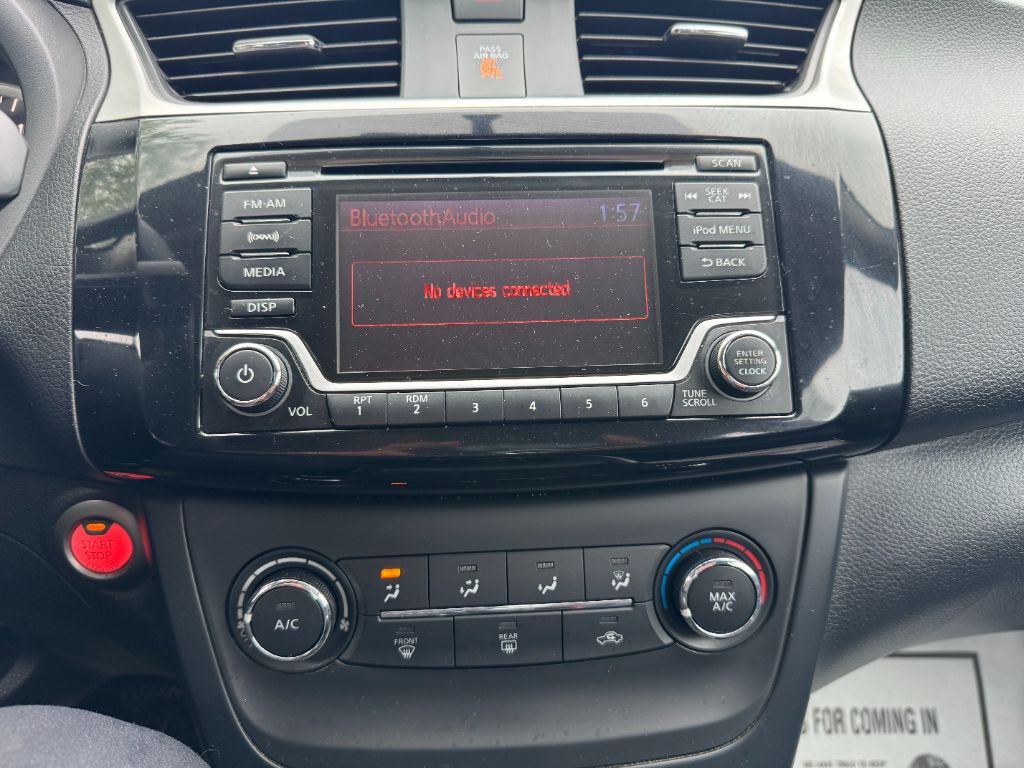 2017 Nissan Sentra SV photo