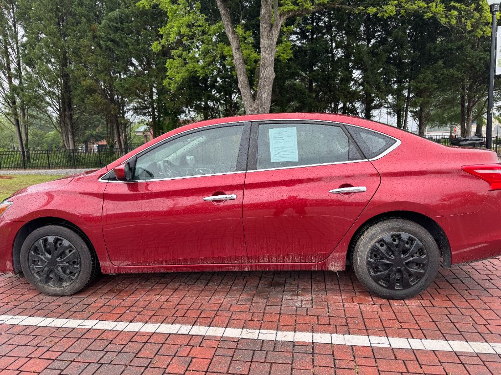 2017 Nissan Sentra SV photo
