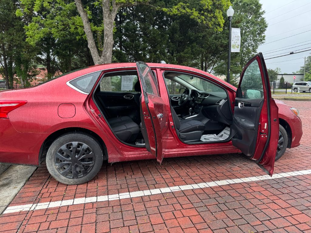 2017 Nissan Sentra SV photo