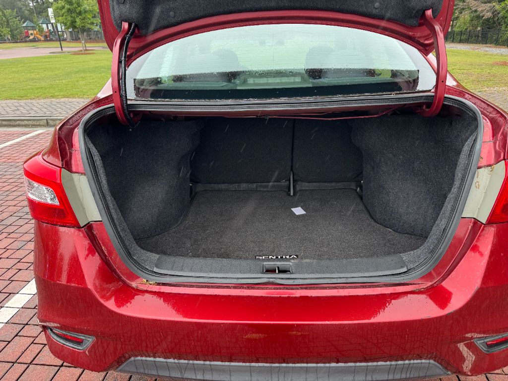 2017 Nissan Sentra SV photo