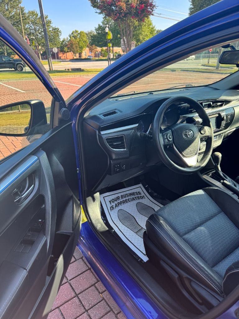 2016 Toyota Corolla - $12,995