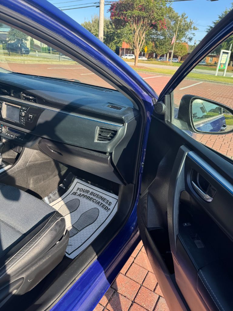 2016 Toyota Corolla - $12,995