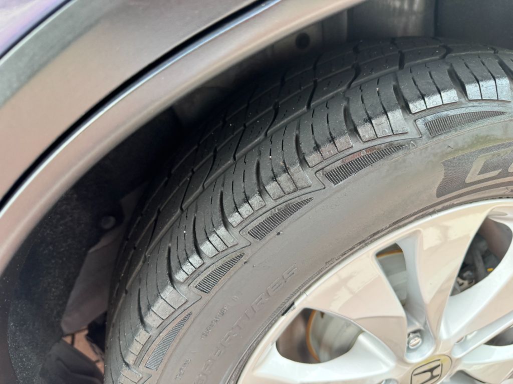 2014 Honda CR-V - $13,495