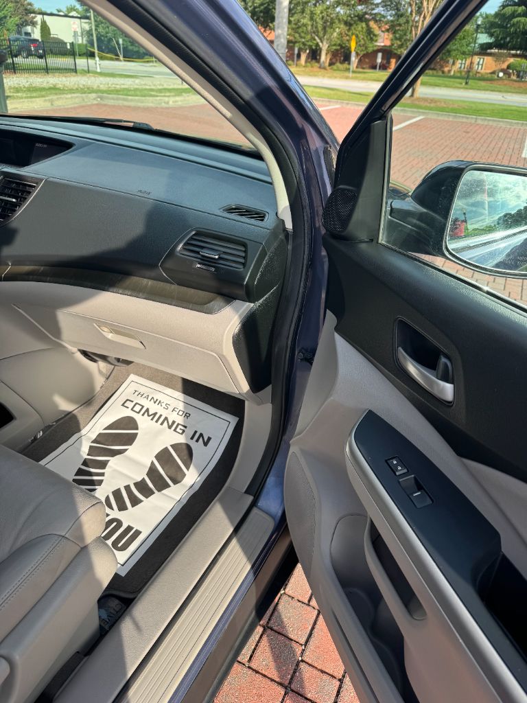 2014 Honda CR-V - $13,495