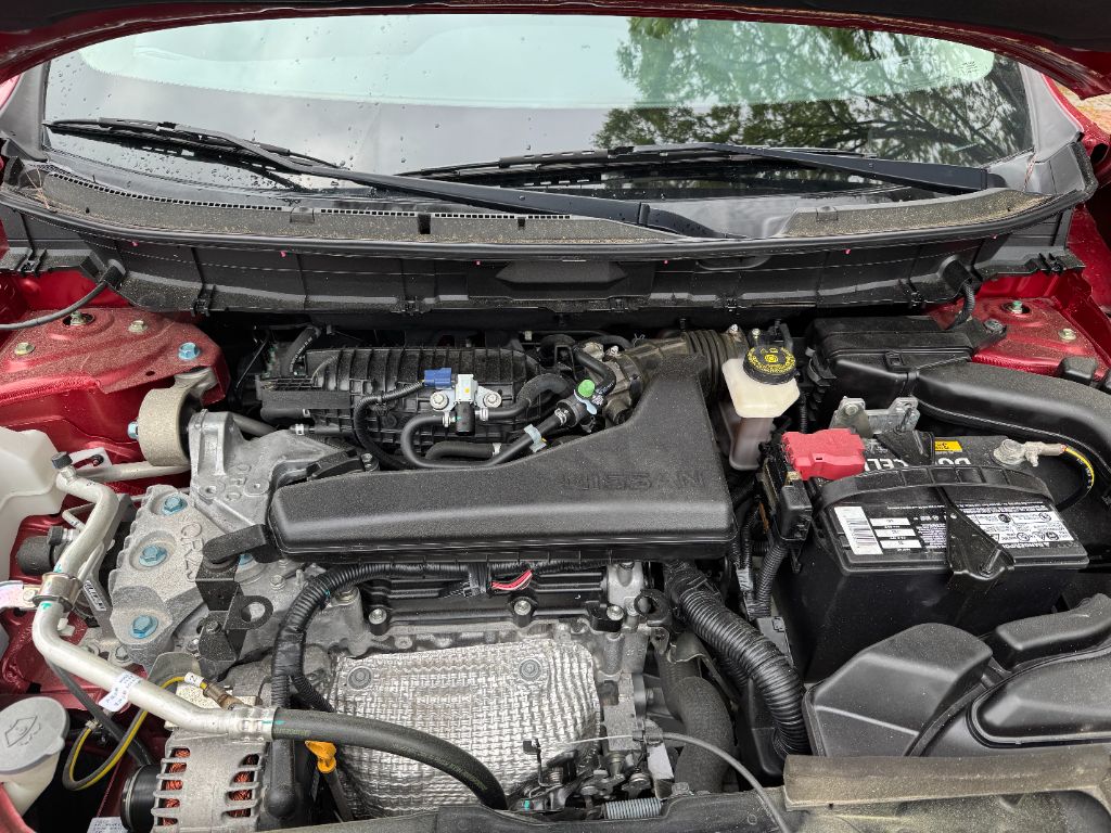 2015 Nissan Rogue S photo