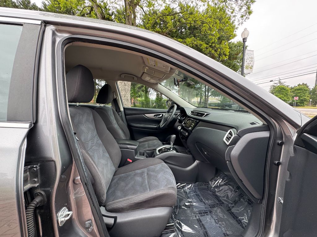 2016 Nissan Rogue S photo