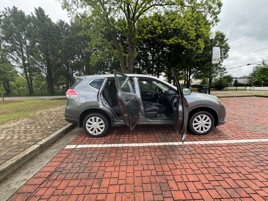 2016 Nissan Rogue S photo