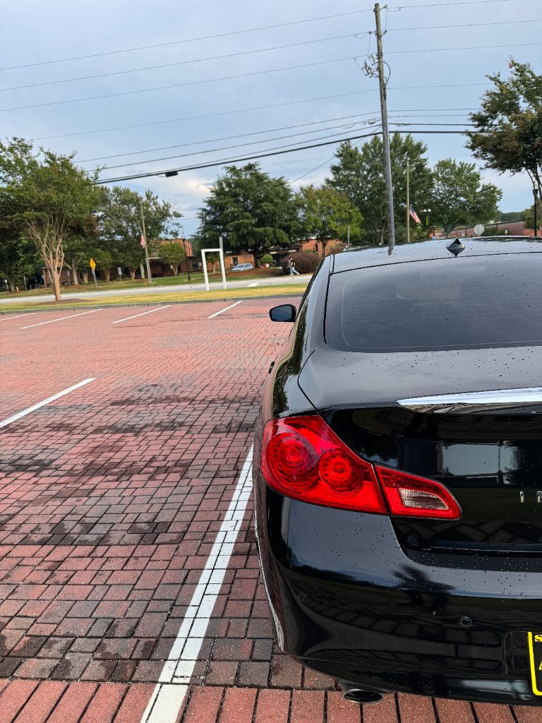 2012 INFINITI G - $9,995