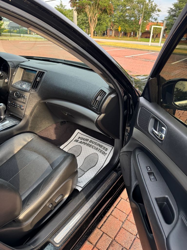 2012 INFINITI G - $9,995