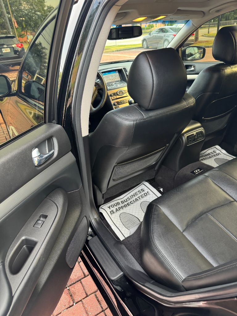 2012 INFINITI G - $9,995