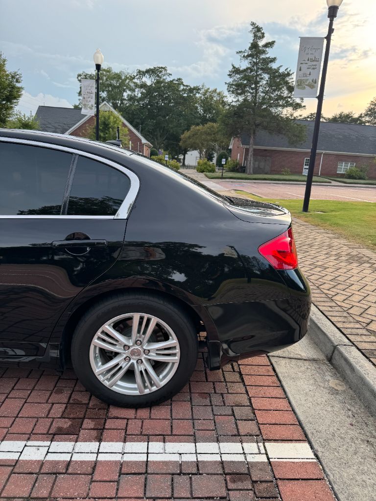 2012 INFINITI G - $9,995