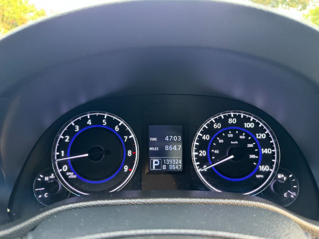 2012 INFINITI G - $9,995