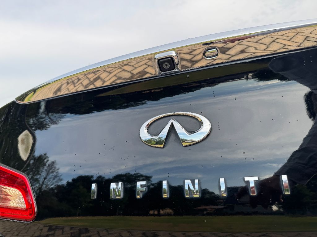 2012 INFINITI G - $9,995