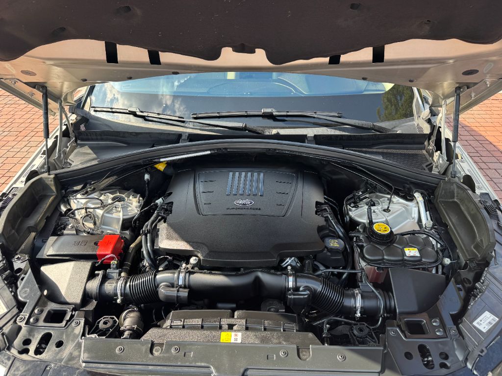 2018 Land Rover Range Rover Velar - $19,995