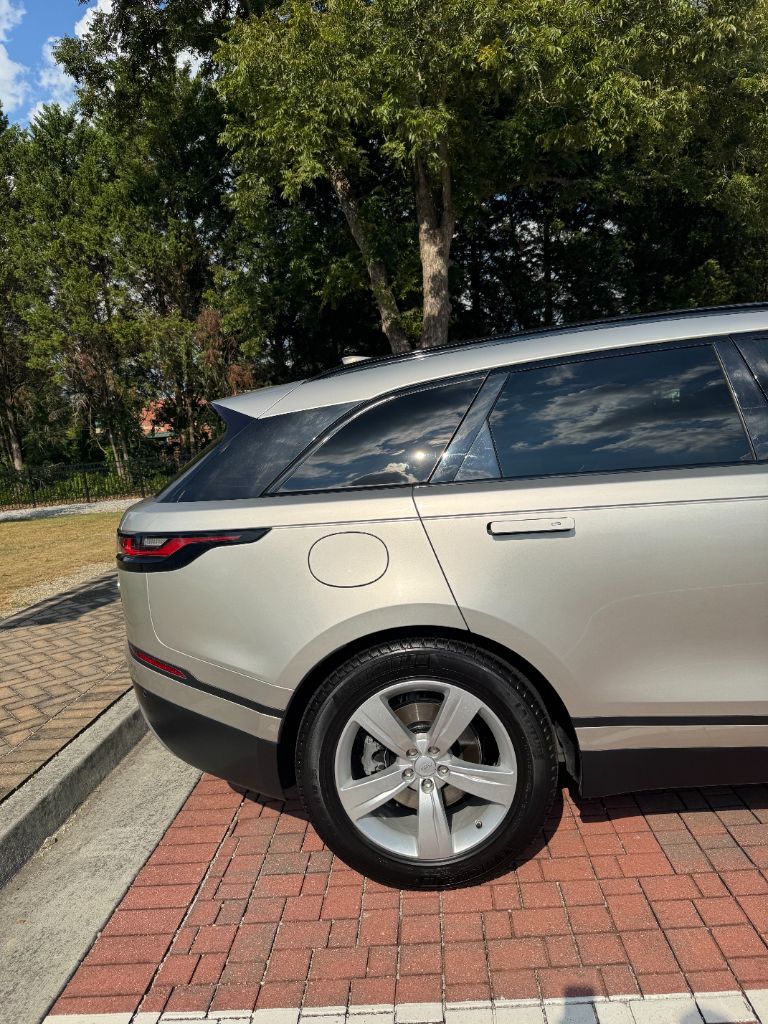 2018 Land Rover Range Rover Velar - $19,995