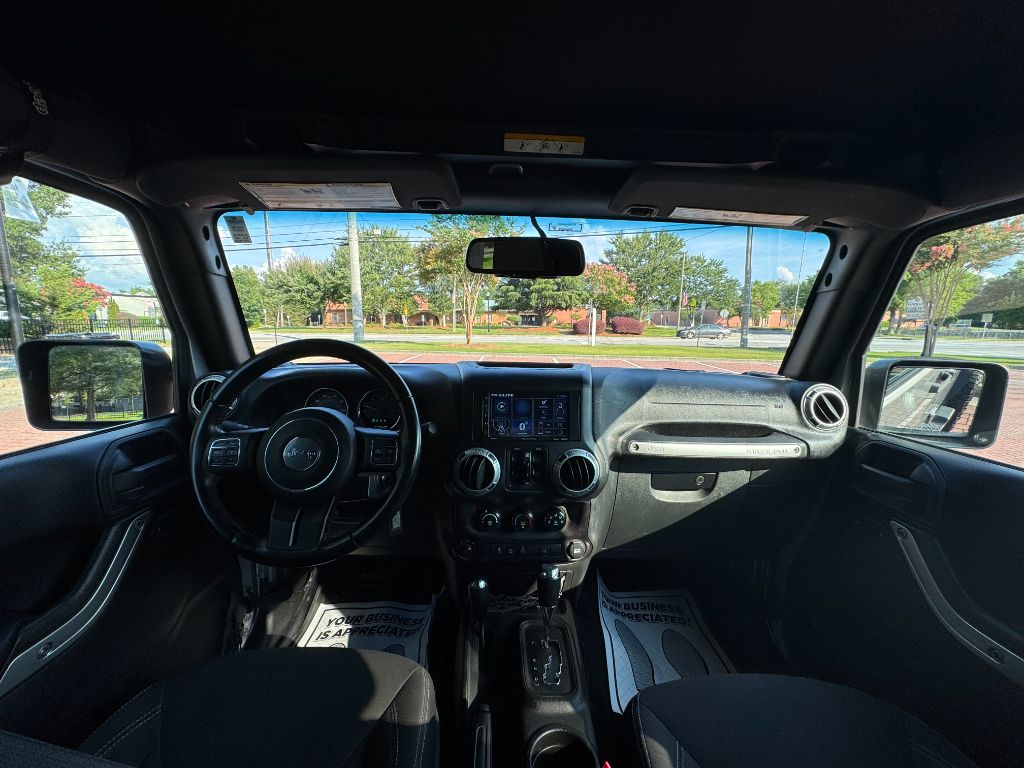 2015 Jeep Wrangler - $17,995