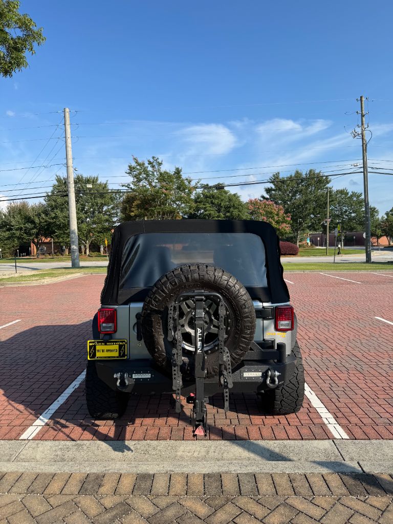 2015 Jeep Wrangler - $17,995