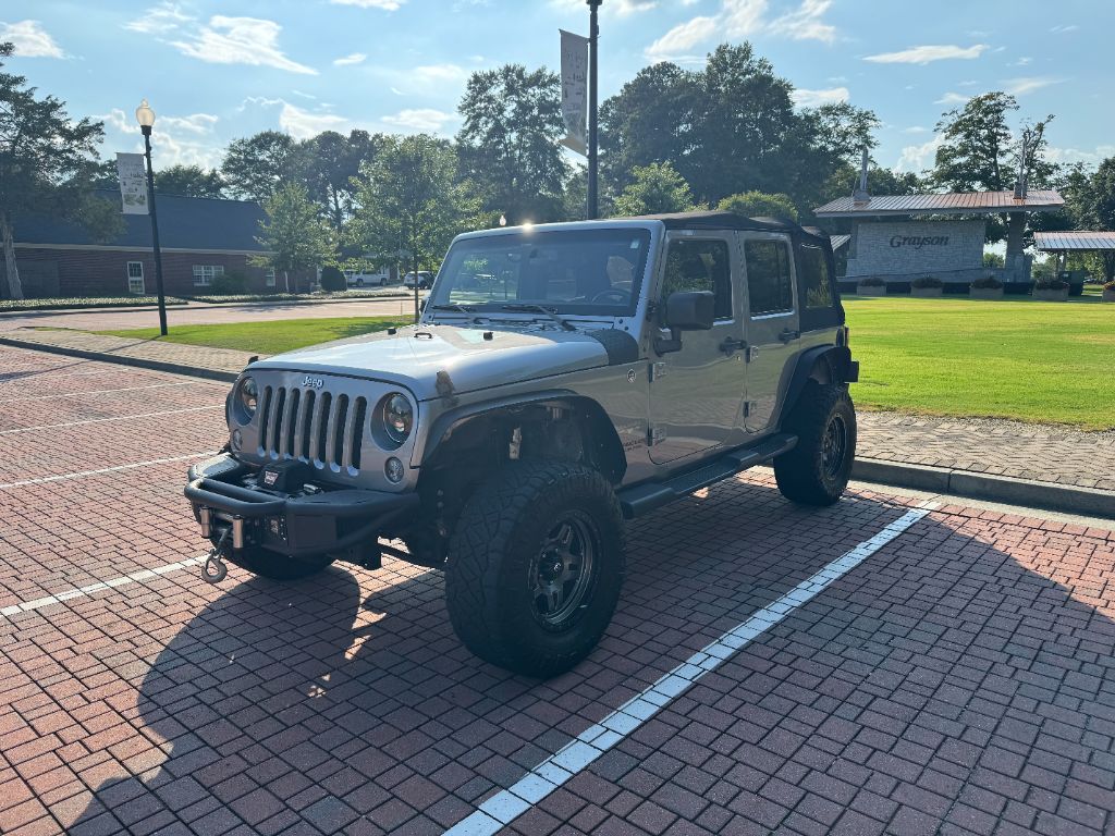 2015 Jeep Wrangler - $17,995