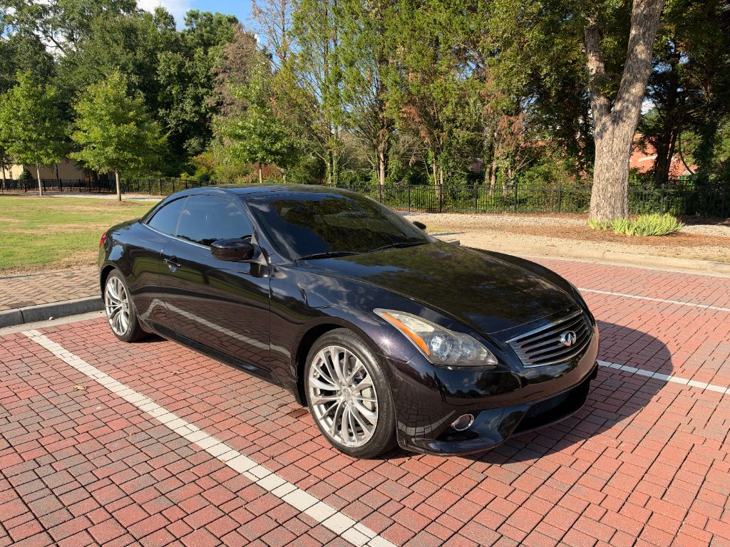 2011 INFINITI G