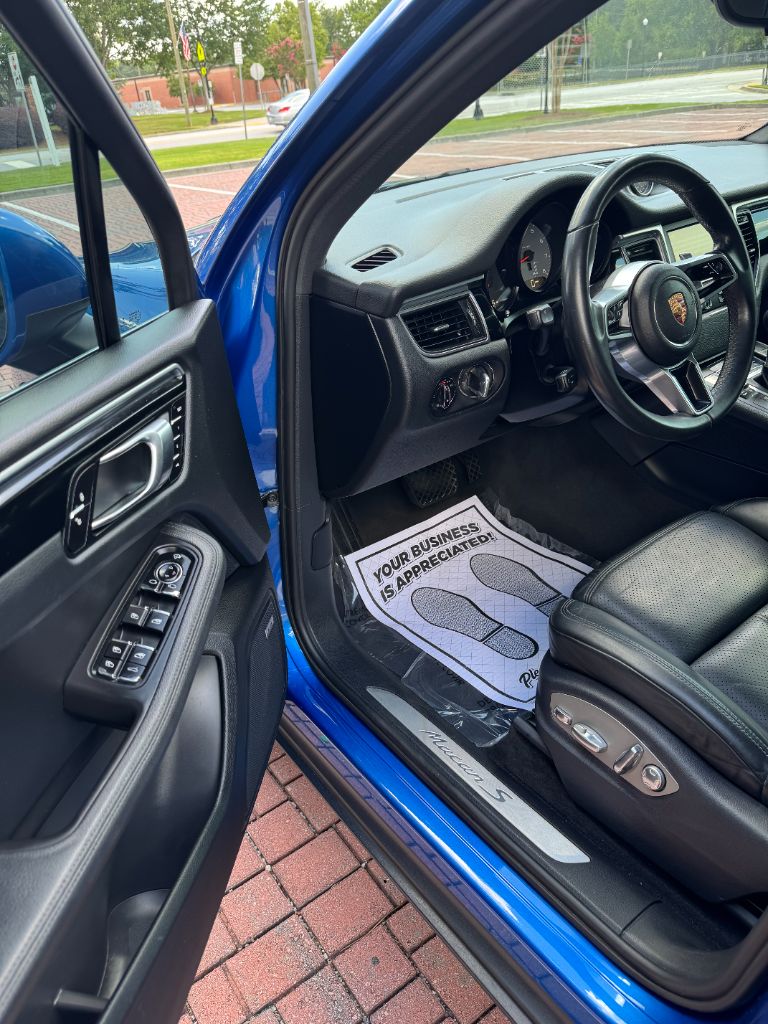 2015 Porsche Macan - $13,995