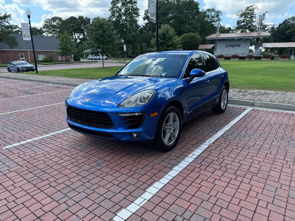 2015 Porsche Macan - $13,995