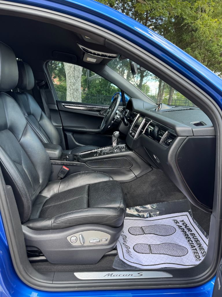 2015 Porsche Macan - $13,995
