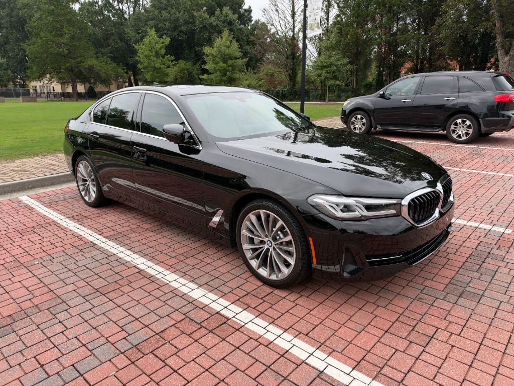 2021 BMW 530i
