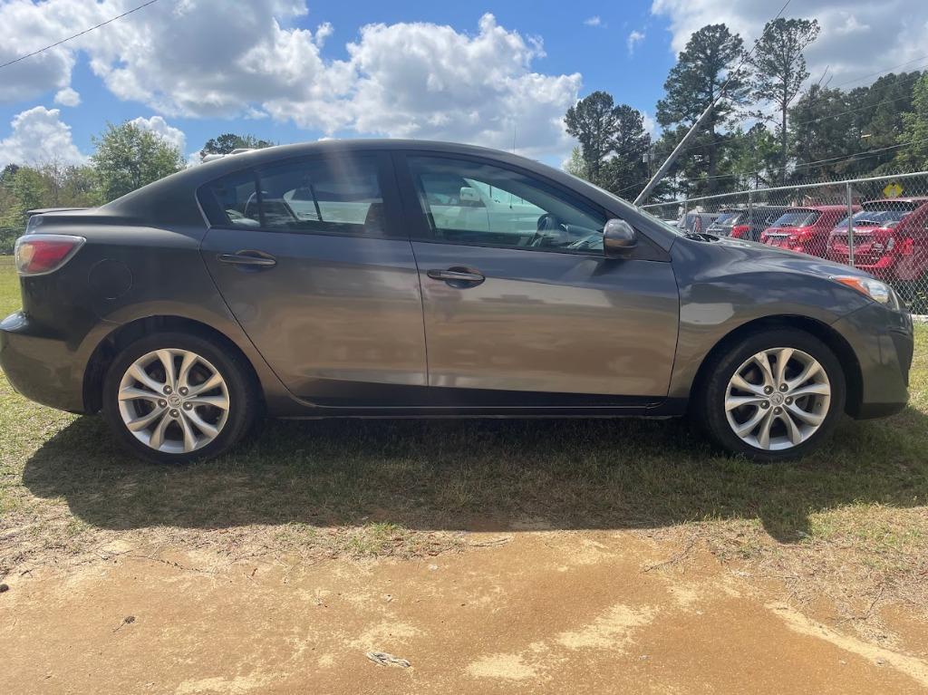 2011 MAZDA MAZDA3