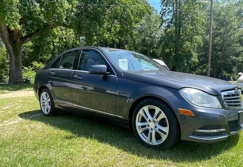 2013 Mercedes-Benz C-Class C300