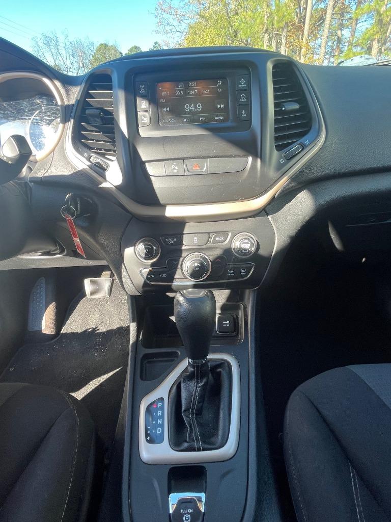2017 Jeep Cherokee