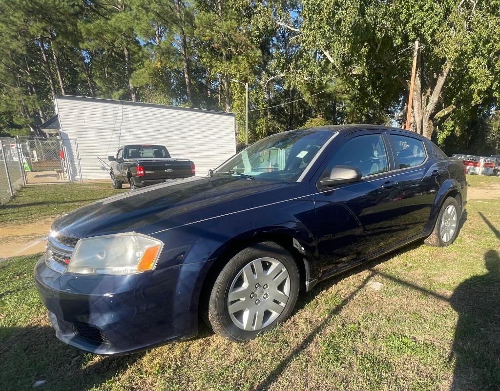 2013 Dodge Avenger SE