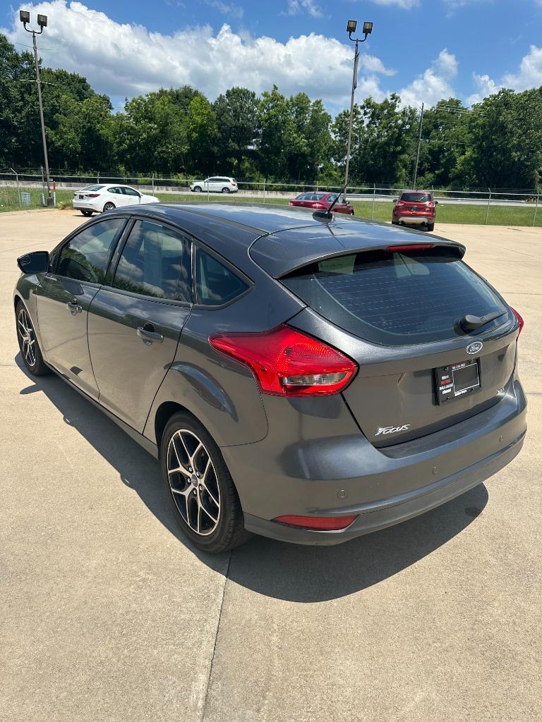 2018 Ford Focus SEL photo