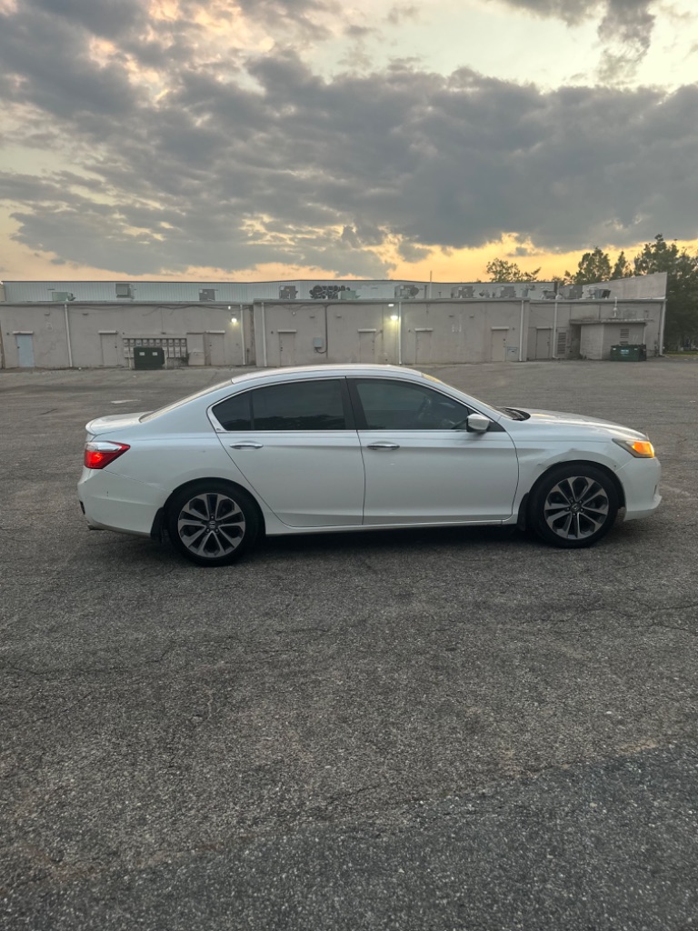 2015 Honda Accord - $8,999