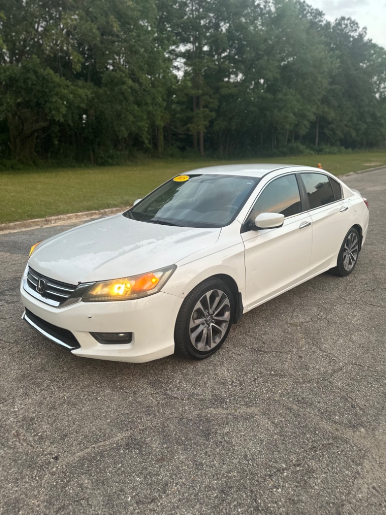 2015 Honda Accord - $8,999