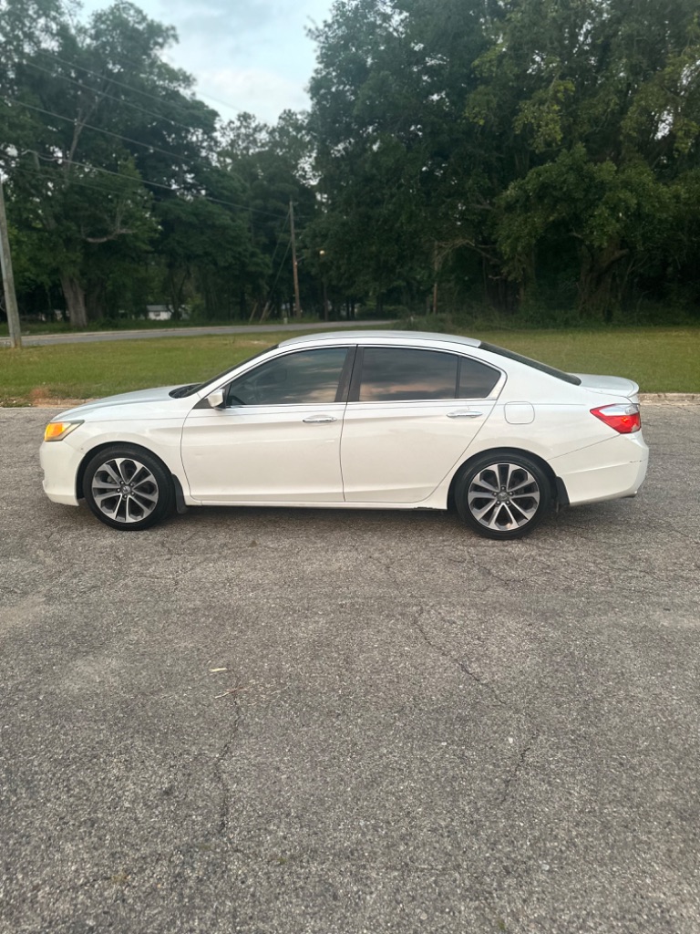 2015 Honda Accord - $8,999