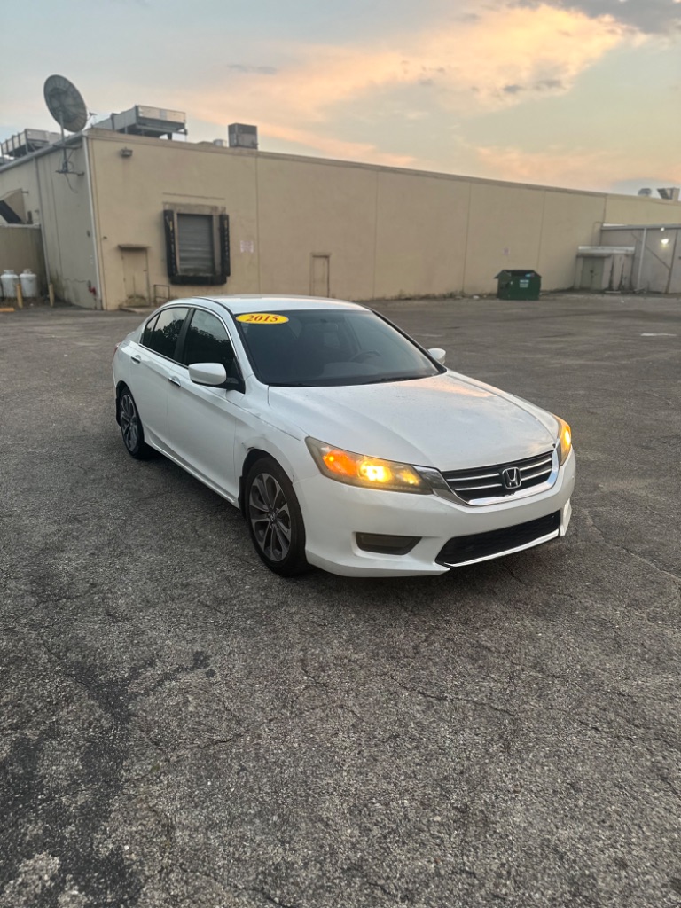 2015 Honda Accord - $8,999