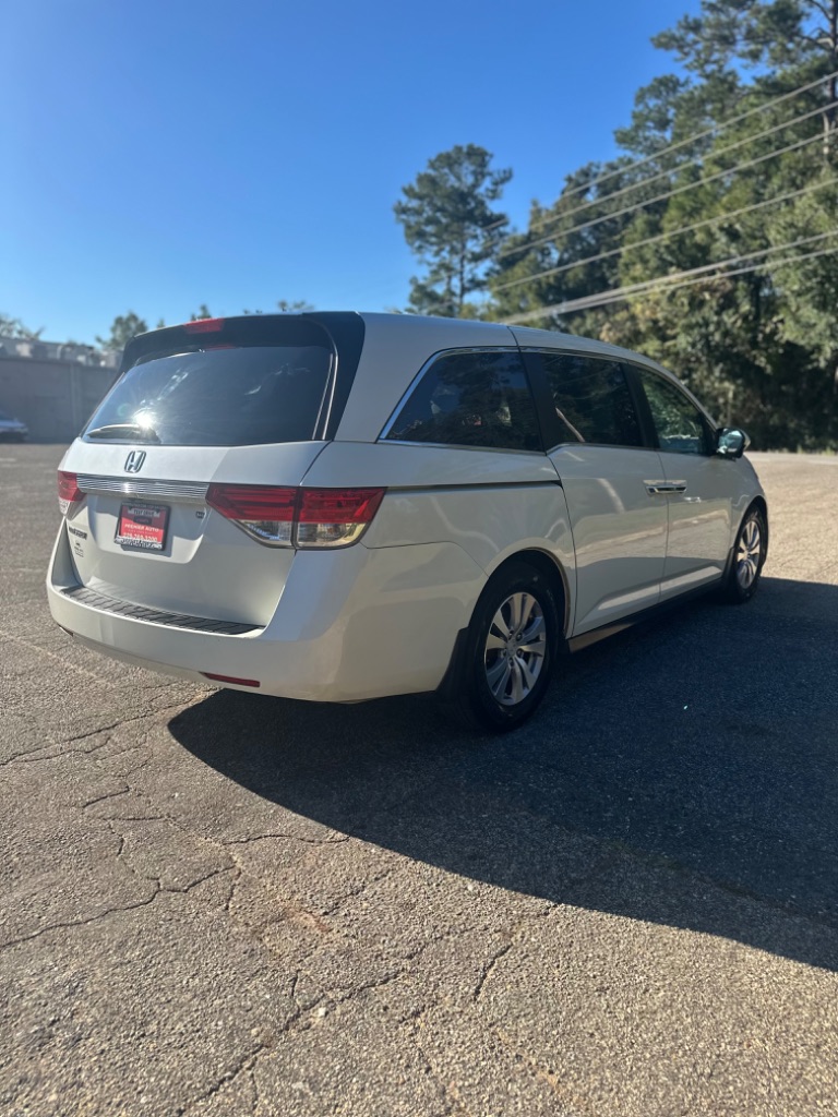 2015 Honda Odyssey - $9,995