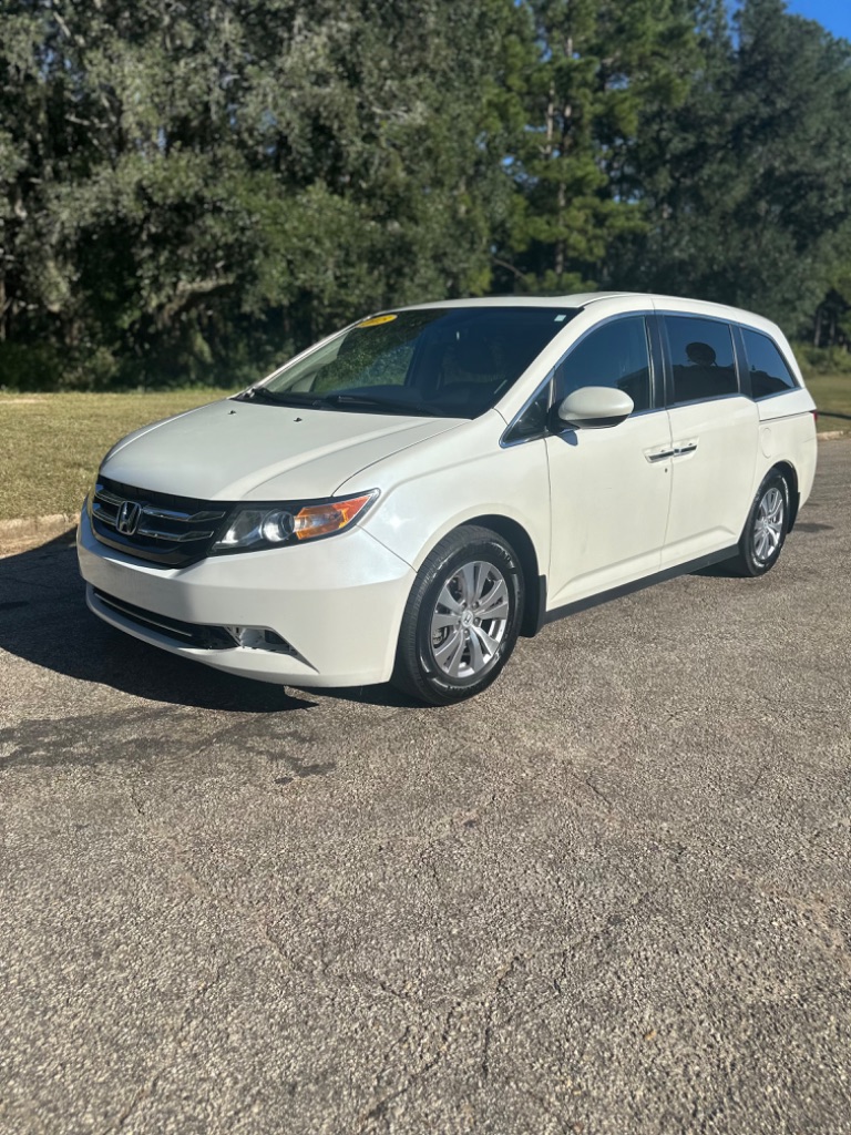 2015 Honda Odyssey - $9,995