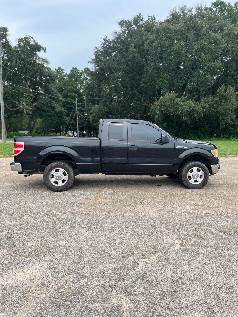 2013 Ford F-150 - $8,995