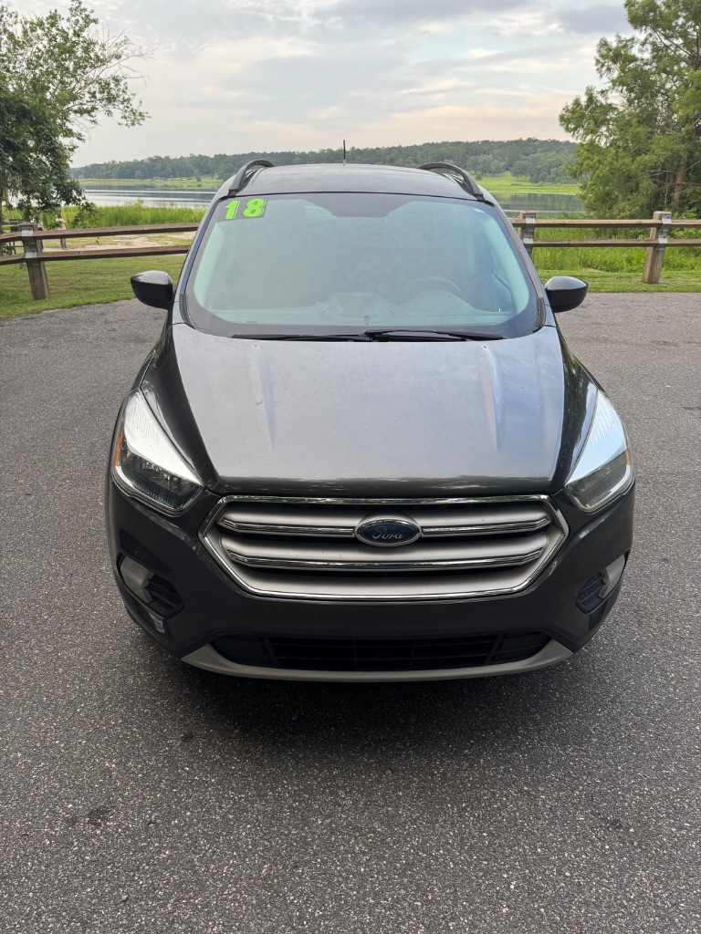 2018 Ford Escape - $8,995