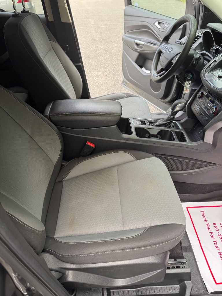 2018 Ford Escape - $8,995