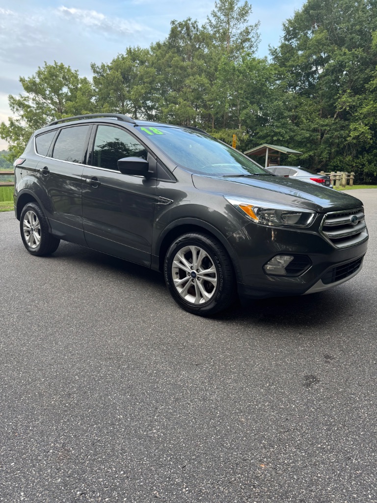 2018 Ford Escape - $8,995