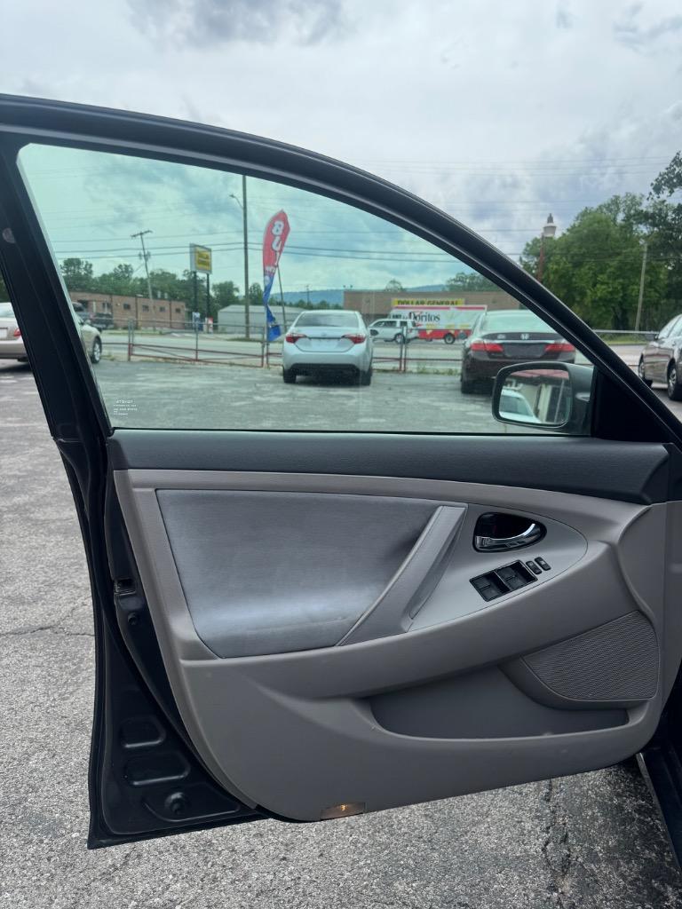 2010 Toyota Camry photo