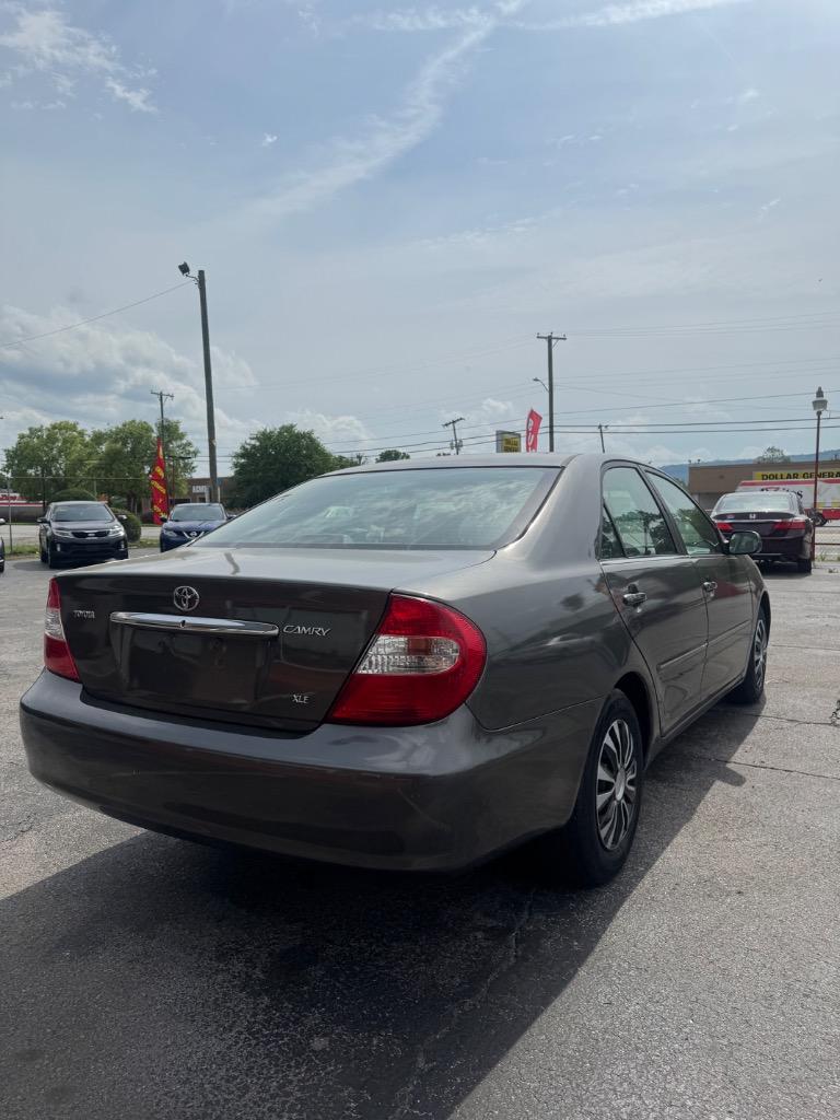 2002 Toyota Camry SE photo
