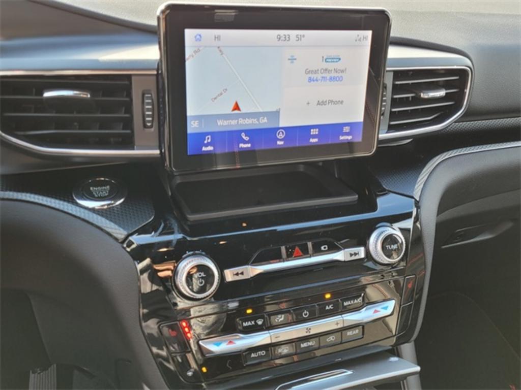 2023 Ford Explorer ST-Line photo