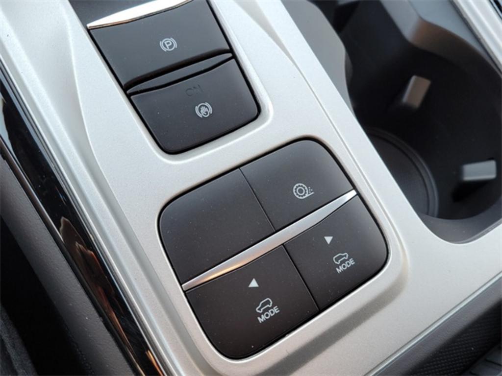 2023 Ford Explorer ST-Line photo