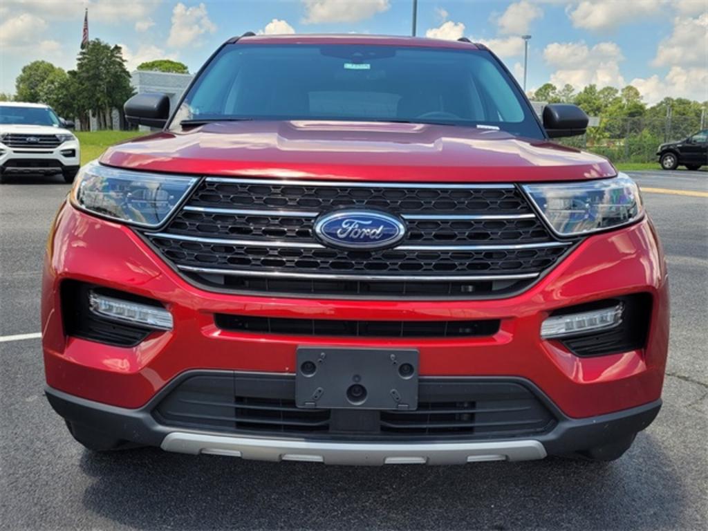 2023 Ford Explorer XLT photo