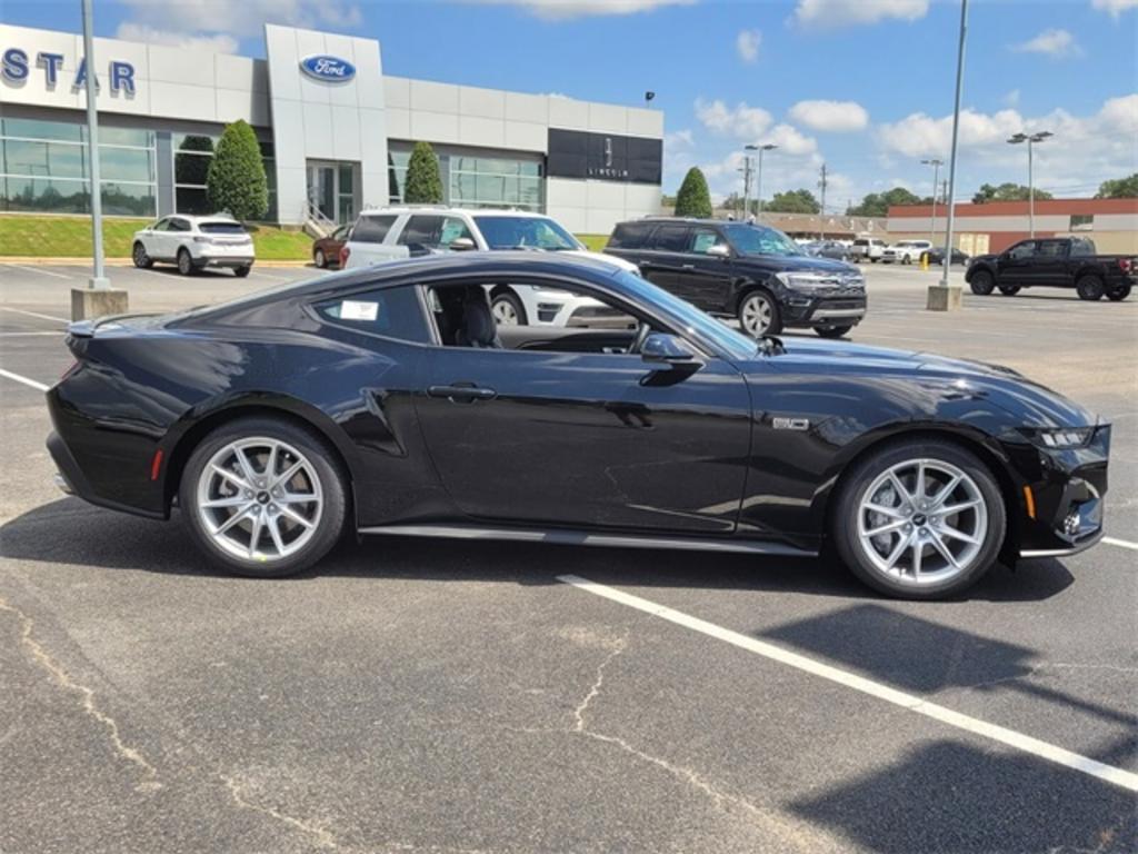 2024 Ford Mustang GT Premium photo 11