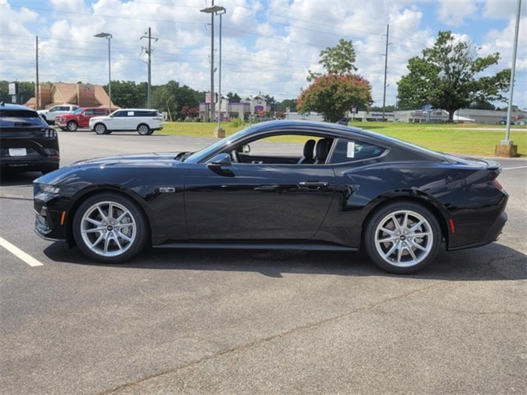 2024 Ford Mustang GT Premium photo 4